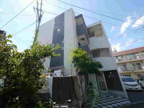 福岡市東区箱崎3丁目のアパート