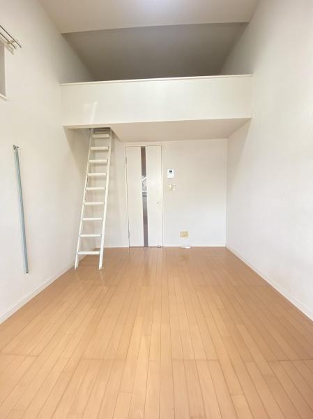 福岡市博多区吉塚７丁目のアパート