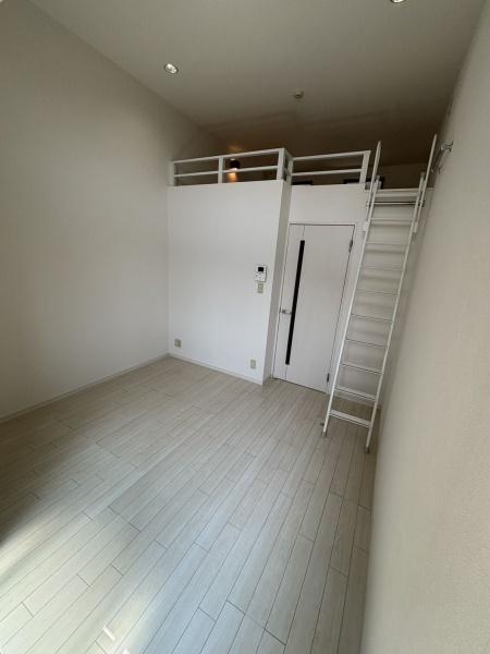 福岡市東区原田２丁目のアパート