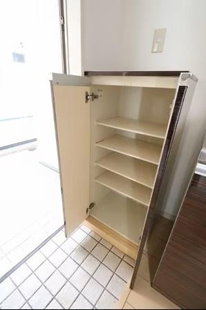 福岡市東区箱崎６丁目のアパート