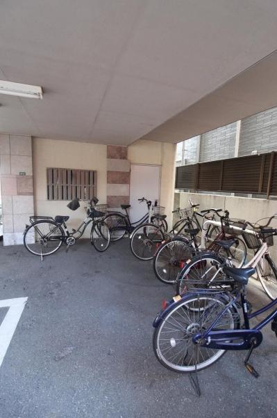 福岡市博多区東公園のマンション