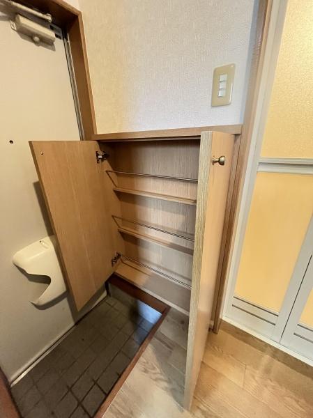 福岡市東区箱崎４丁目のアパート