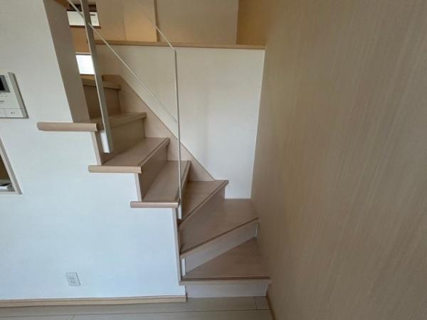 福岡市東区名島２丁目のアパート