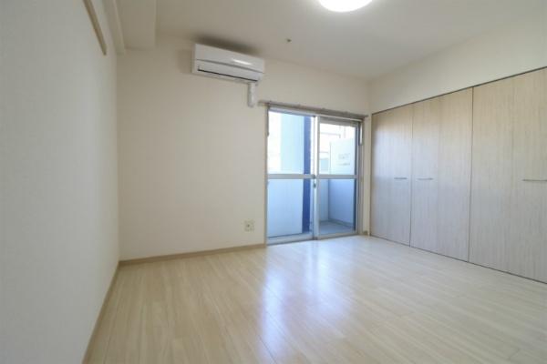 福岡市博多区千代３丁目のマンション