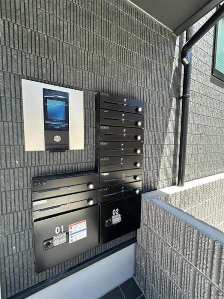 福岡市東区名島２丁目のアパート