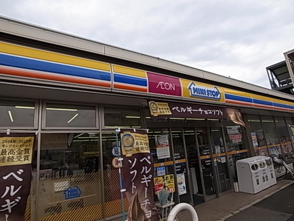 福岡市東区箱崎１丁目のアパート(ミニストップ福岡箱崎1丁目店)