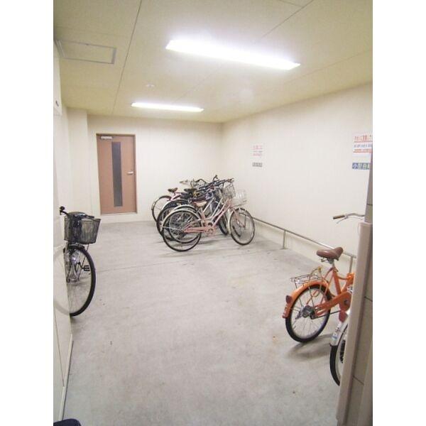 福岡市博多区吉塚本町のマンション