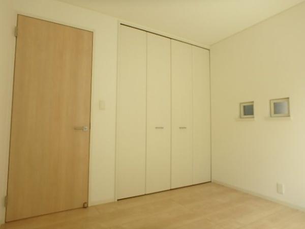 福岡市東区名島４丁目のアパート