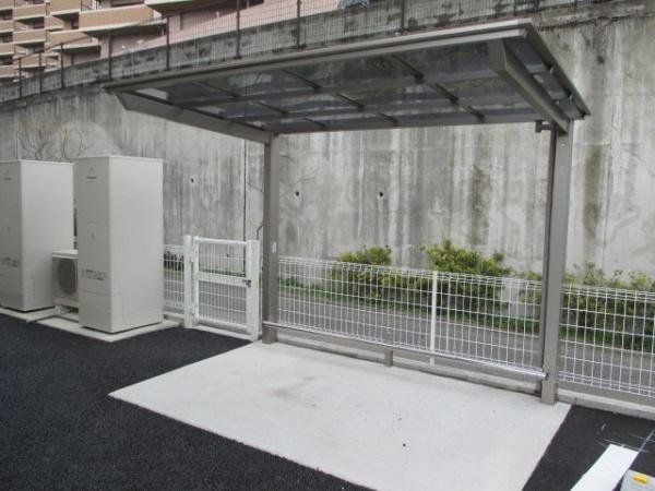 福岡市東区名島４丁目のアパート