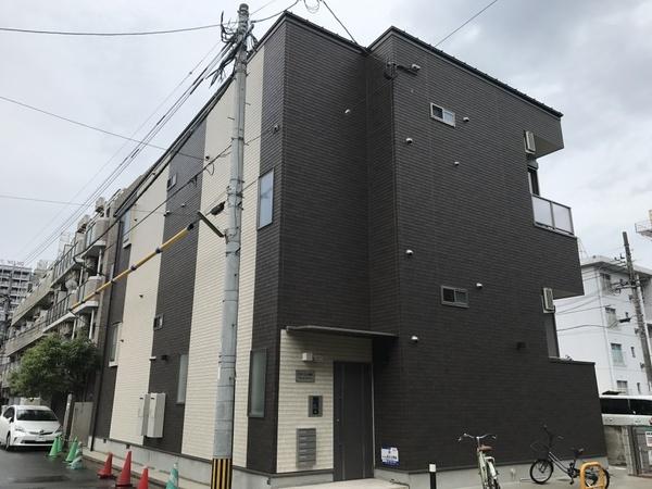 福岡市東区箱崎ふ頭３丁目のアパート