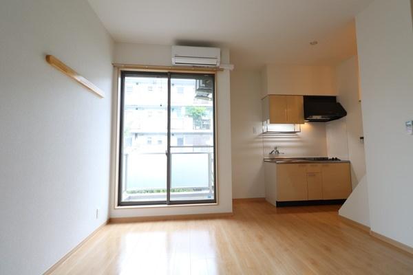 福岡市東区箱崎ふ頭３丁目のアパート