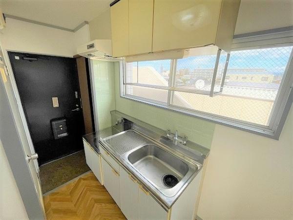 福岡市博多区吉塚１丁目のマンション