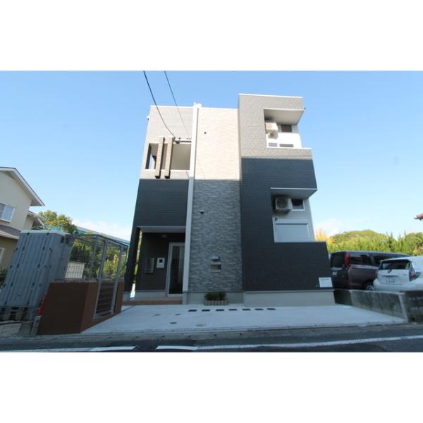 福岡市東区箱崎４丁目のアパート