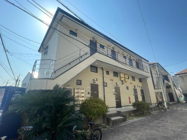福岡市博多区吉塚１丁目のアパート