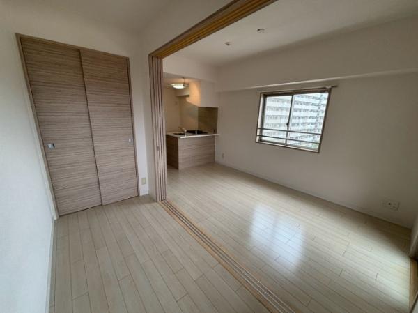 福岡市博多区吉塚６丁目のマンション