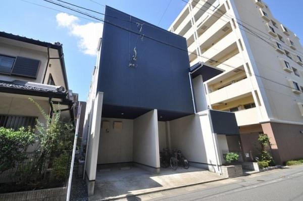 福岡市東区箱崎３丁目のアパート