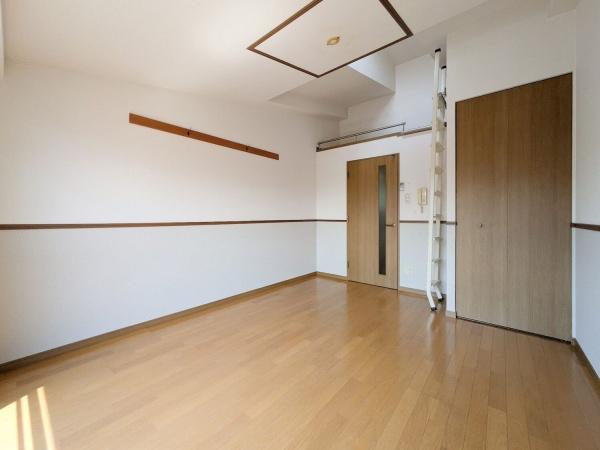 福岡市東区馬出１丁目のアパート