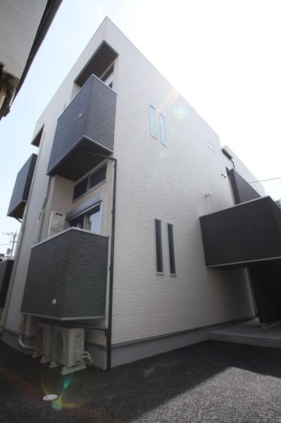 福岡市東区馬出２丁目のアパート