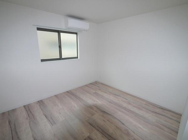 福岡市博多区吉塚２丁目のアパート