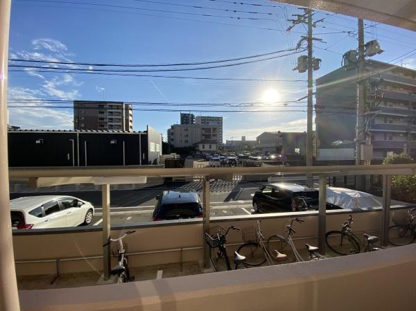 福岡市博多区吉塚７丁目のマンション