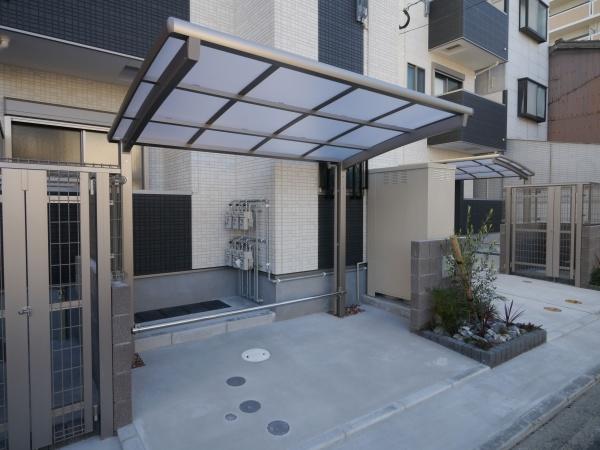 福岡市博多区千代１丁目のアパート