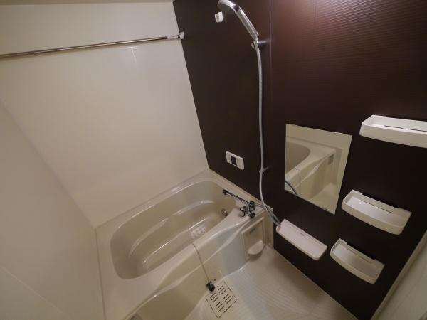福岡市博多区千代１丁目のアパート
