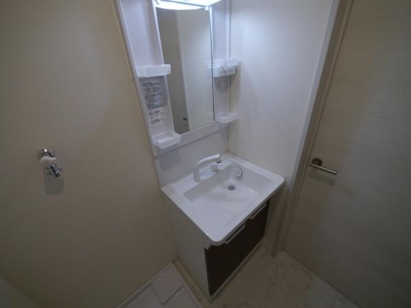 福岡市博多区千代１丁目のアパート