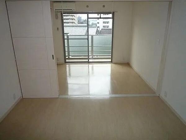 福岡市東区馬出１丁目のマンション