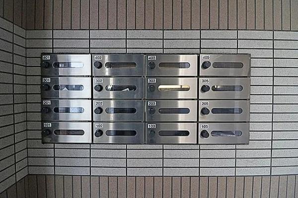 福岡市博多区吉塚３丁目のマンション