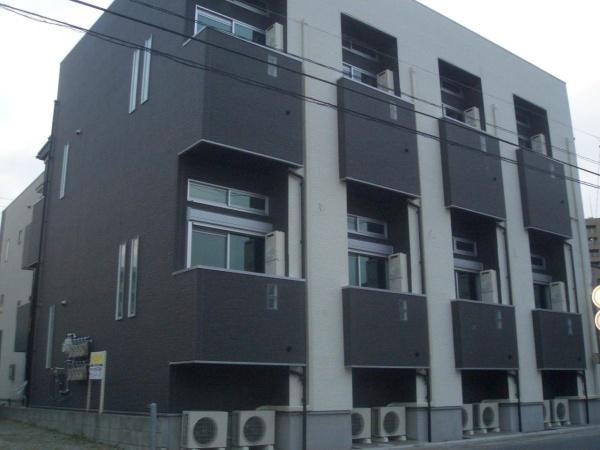 福岡市博多区吉塚１丁目のアパート
