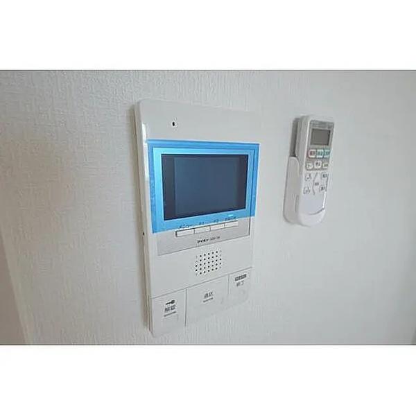 福岡市博多区千代４丁目のアパート