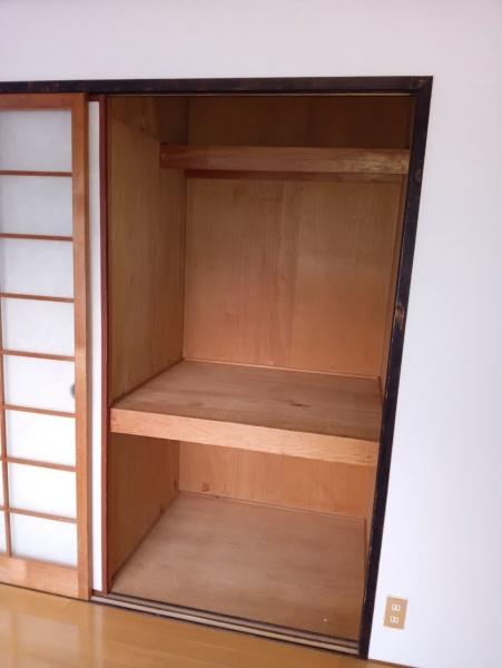シャインハイツ西新