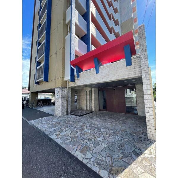 福岡市博多区吉塚１丁目のマンション