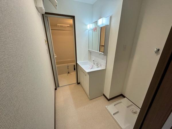 福岡市東区多々良２丁目のアパート