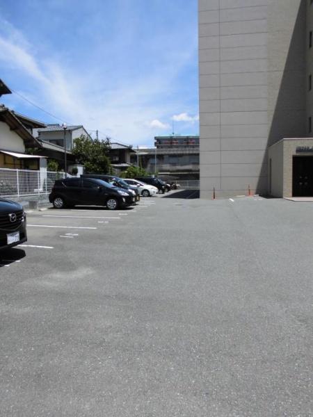 福岡市東区松田３丁目のマンション