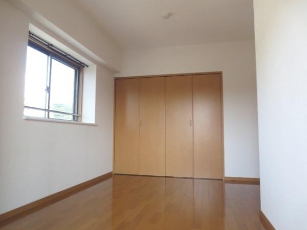 福岡市東区松崎２丁目のマンション