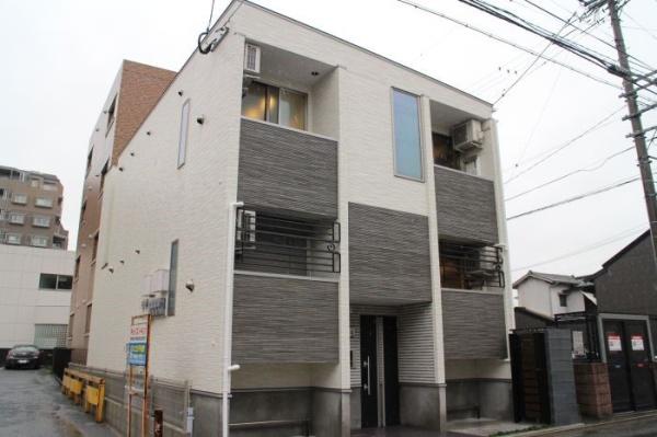 福岡市東区馬出５丁目のアパート