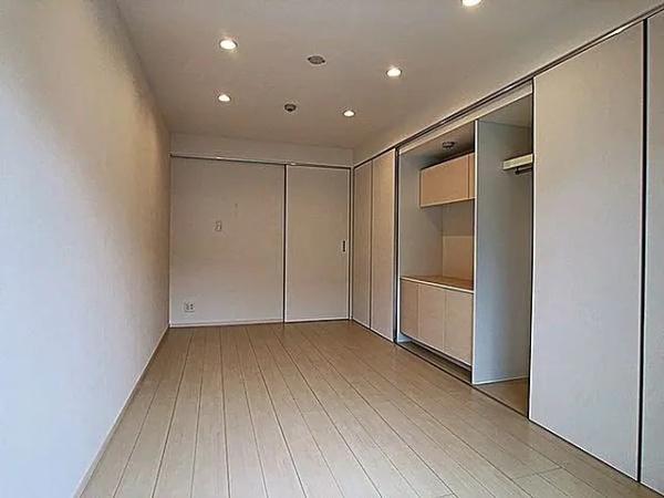 福岡市博多区吉塚６丁目のアパート