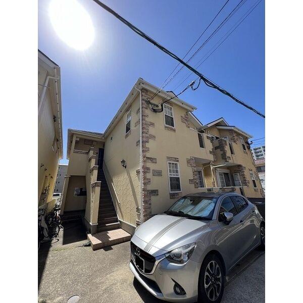 福岡市博多区吉塚４丁目のアパート