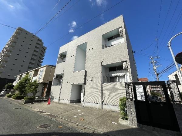 リヴァブル箱崎