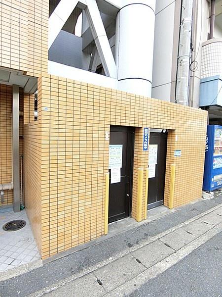 ダイアパレス県庁前