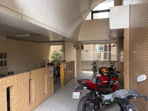 ダイアパレス県庁前