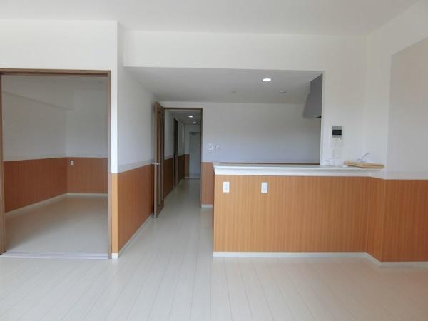 福岡市博多区吉塚１丁目のマンション