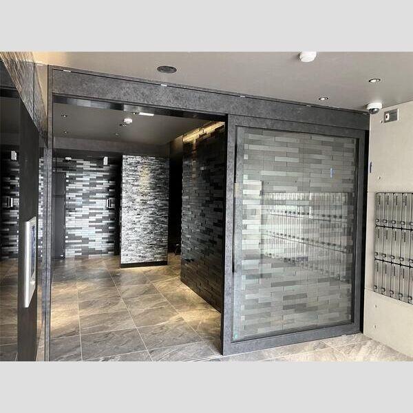 福岡市東区名島２丁目のマンション