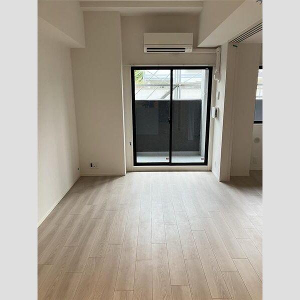 福岡市東区名島２丁目のマンション