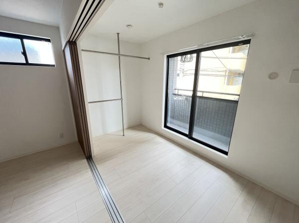 福岡市博多区吉塚４丁目のアパート