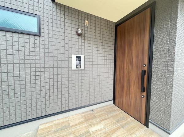 福岡市博多区吉塚４丁目のアパート