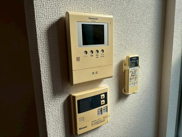 福岡市博多区千代４丁目のアパート