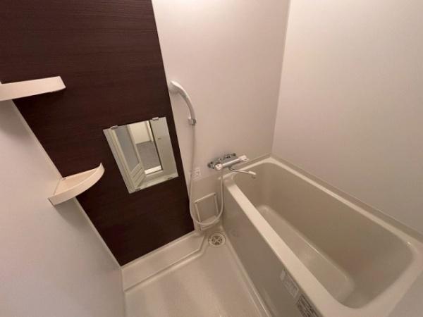 福岡市博多区千代４丁目のアパート