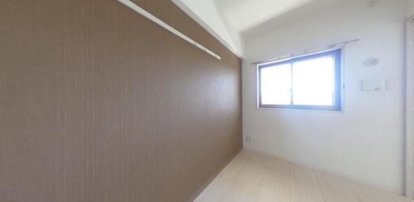 福岡市博多区吉塚３丁目のマンション